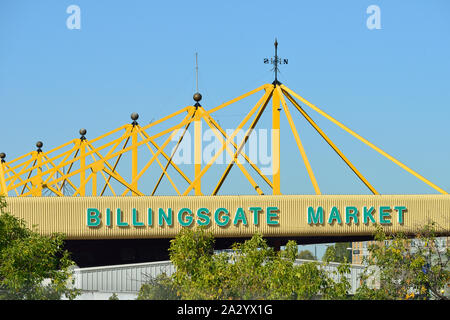 Mercato di Billingsgate, Trafalgar Way, pioppo, East London, Regno Unito Foto Stock