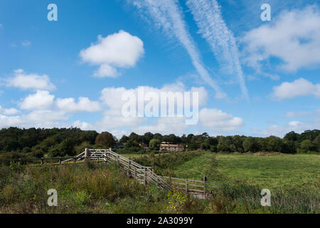 La sala Wiveton holiday cottages in Marsh Lane da Cley accanto al mare, Wiveton, North Norfolk, Regno Unito Foto Stock