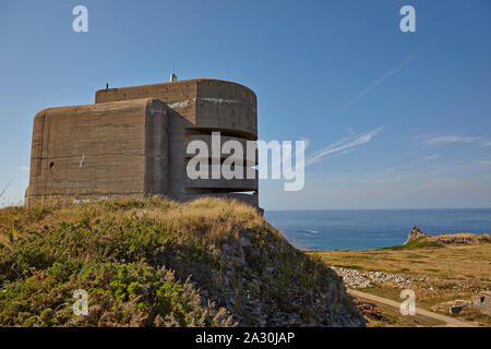 Ex WW II German torre di osservazione noto localmente come l' Odeon Foto Stock