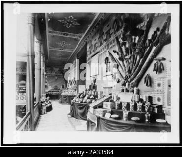 La mostra dei prodotti alimentari presso il Padiglione del Messico, Esposizione di Parigi, 1889 Foto Stock