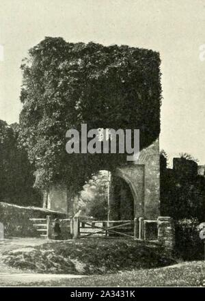 Farleigh Hungerford Castle - XIX secolo gatehouse. Foto Stock