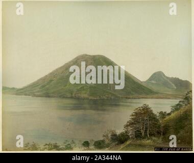 Farsari, Adolfo (1841-1898) - B11 - Il Fuji di HARUNA. Foto Stock