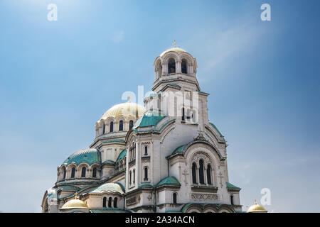 Dettaglio delle cupole della cattedrale di St. Alexander Nevski a Sofia, Bulgaria Foto Stock