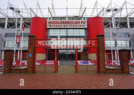 Middlesbrough, Regno Unito. 05 ott 2019. Vista generale del Riverside Stadium entrata nel corso internazionale delle donne amichevole tra Inghilterra donne e Brasile Donne al Riverside Stadium, l'Ottobre 05, 2019 in Middlesbrough, Inghilterra. Credito: SPP Sport Stampa foto. /Alamy Live News Foto Stock