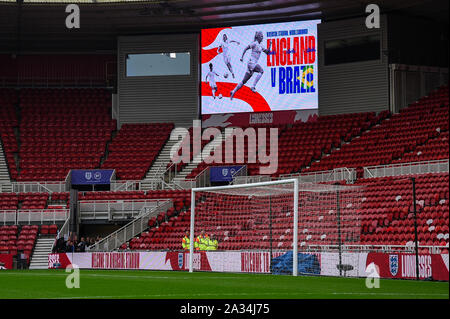 Middlesbrough, Regno Unito. 05 ott 2019.Middlesbrough, Regno Unito. 5 Ottobre, 2019. durante la International amichevole tra Inghilterra donne e Brasile le donne al Riverside Stadium, Middlesbrough sabato 5 ottobre 2019.( Credito: Iam masterizzare | MI News) La fotografia può essere utilizzata solo per il giornale e/o rivista scopi editoriali, è richiesta una licenza per uso commerciale Credito: MI News & Sport /Alamy Live News Foto Stock