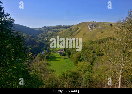 Testa Monsal vista lungo la Miller Dale al nord-ovest Foto Stock