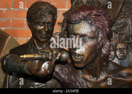 BUCKINGHAMSHIRE; AYLESBURY; sezione David Bowie MEMORIAL Foto Stock