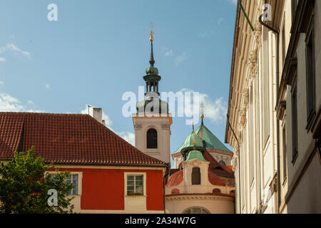 Pomeriggio autunnale in Prague Old Town, Repubblica Ceca. Foto Stock