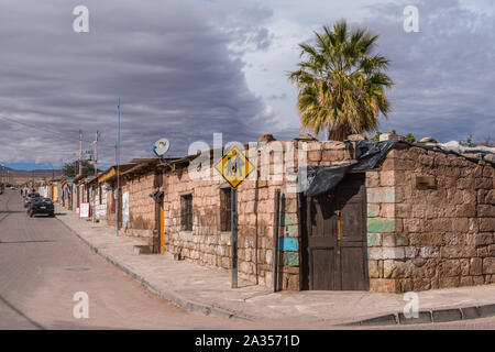Città di Toconao, una piccola città nel deserto, Región de Antofagasta, San Pedro de Atacama deserto di Atacama, Cile, America Latina Foto Stock