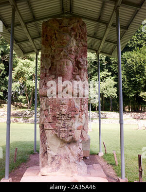 Stele Maya presso Copan rovine, Copan, Honduras Foto Stock