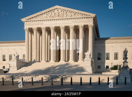 Suprema Corte Edificio, Capitol Hill, Washington DC, Stati Uniti d'America Foto Stock