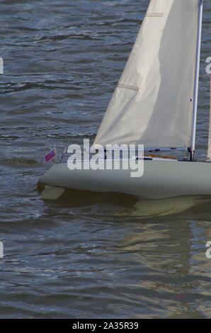 Modello Yachting sulla nave di Exeter Canal. Devon, Regno Unito. Foto Stock