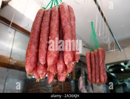 Essiccato di salsiccia cinese. In Thai, salsiccia cinese è chiamato kun chiang Foto Stock