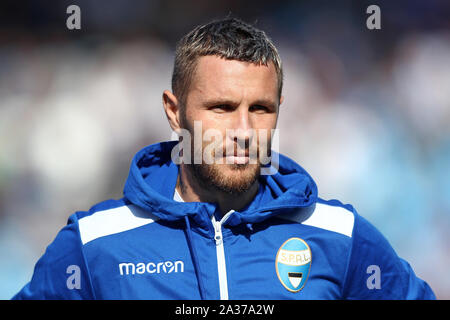 Ferrara, Italia. 05 ott 2019. Jasmin Kurtic di Spal durante la Serie A match tra Spal e Parma Calcio 1913 allo Stadio Paolo Mazza, Ferrara, Italia il 5 ottobre 2019. Foto di Luca Pagliaricci. Solo uso editoriale, è richiesta una licenza per uso commerciale. Nessun uso in scommesse, giochi o un singolo giocatore/club/league pubblicazioni. Credit: UK Sports Pics Ltd/Alamy Live News Foto Stock