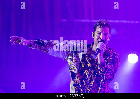 Murcia, Spagna. 4 Ottobre 2019. Il cantante spagnolo David Bisbal, durante la sua esibizione al Tour2019 Concert. © ABEL F. ROS/ALAMY Foto Stock