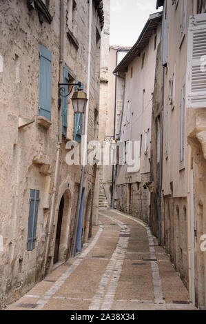 Périgueux via deserted vista nella città vecchia La Cité Foto Stock
