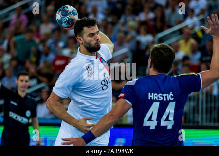 Zagabria, Croazia - 14 settembre 2019: EHF man's Championship League. PPD Zagreb vs. Paris Saint-Germain. In azione REMILI Nedim (18) Foto Stock