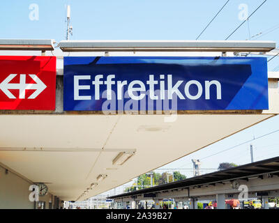 Bahnhof Effretikon ZH Foto Stock