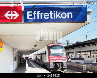 Bahnhof Effretikon ZH Foto Stock