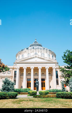 Il Romanian Athenaeum concert hall a Bucarest, Romania Foto Stock