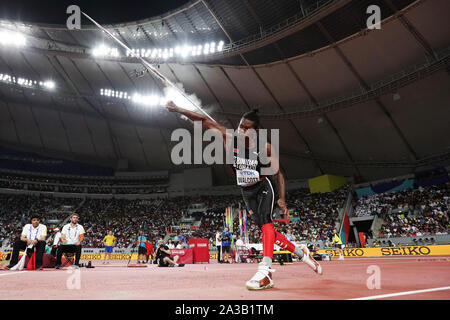 Doha in Qatar. 6 Ottobre, 2019. Walcott Keshorn di Trinidad e Tobago compete durante gli Uomini Lancio del giavellotto al 2019 IAAF mondiale di atletica a Doha, in Qatar, 6 ott. 2019. Credito: Li Ming/Xinhua/Alamy Live News Foto Stock