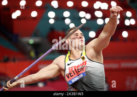 Doha in Qatar. 6 Ottobre, 2019. Johannes Vetter di Germania compete durante gli Uomini Lancio del giavellotto al 2019 IAAF mondiale di atletica a Doha, in Qatar, 6 ott. 2019. Credito: Li Ming/Xinhua/Alamy Live News Foto Stock