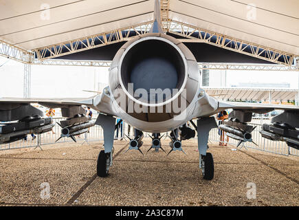 Foto di un F39 Gripen dal marchio svedese Saab. Mostra di acquisizione dei modelli da parte del governo brasiliano. Foto Stock