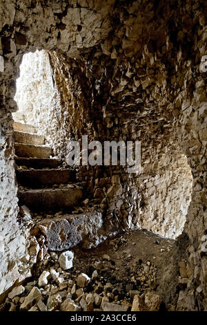 Tunnel del sistema sotterraneo della Grande Guerra nel Austro ungherese roccaforte del monte di testo. Massiccio del Pasubio, Trentino, Italy. Foto Stock