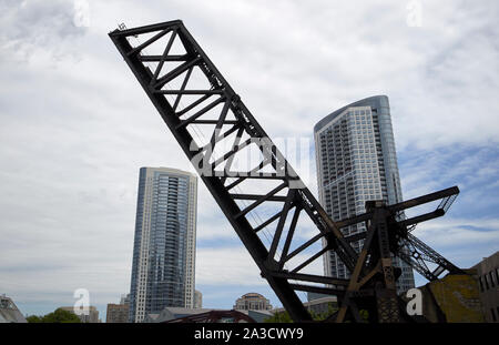 Chicago e north western ferrovie kinzie street ponte ferroviario di chicago, illinois, Stati Uniti d'America Foto Stock