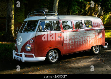 Anni Cinquanta split screen Volkswagen Kombi Camper Foto Stock