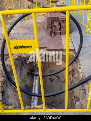 Elettricità sotterranee powerlines essendo installato in Woodsome St Mount Lawley Perth Western Australia. Foto Stock