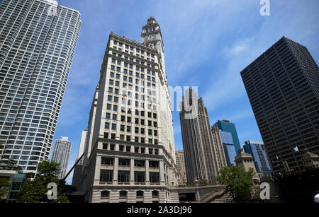 Il Wrigley Building e tribune tower downtown Chicago in Illinois negli Stati Uniti d'America Foto Stock