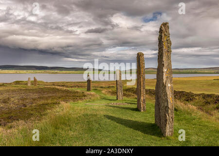 Anello di Brodgar, isole Orcadi, Scozia. Neolitico un cerchio di pietra e henge Foto Stock