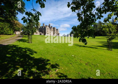 Duncraig castello costruito nel 1866 da Alessandro Matheson, ha ereditato il consiglio di diventare un'economia domestica college. Successivamente vendute e ristrutturato come un B&B Foto Stock