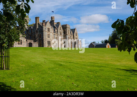 Duncraig castello costruito nel 1866 da Alessandro Matheson, ha ereditato il consiglio di diventare un'economia domestica college. Successivamente vendute e ristrutturato come un B&B Foto Stock