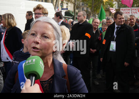 LREM vice di Oise, Agnes Thill, assiste anti-PMA manifestazione a Parigi, in Francia Foto Stock