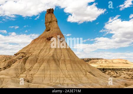 Castil de Tierra, Castildetierra, formazione di roccia, Bardenas Reales Desert, Navarra, Spagna Foto Stock