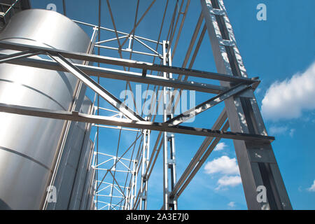 Moderna tecnologia di storage agro-industria, contenitori metallici per granella granaio business prospettiva sentiero . Grano-complesso di essiccazione, sementi commerciali Silo Foto Stock