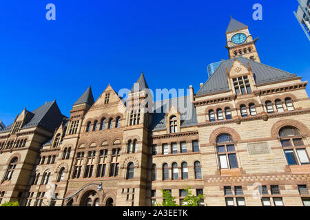 Vecchio Toronto City Hall a Nathan Phillips Square, l'edificio adibito a casa corte per l'Ontario Corte di giustizia Foto Stock