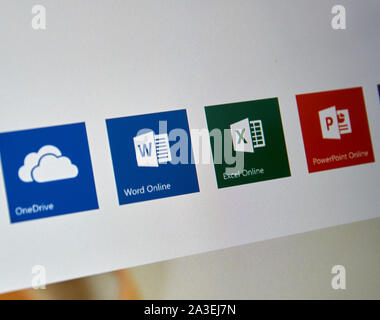 MONTREAL, CANADA - febbraio, 2016 - Le applicazioni di Microsoft Office sul web. Foto Stock