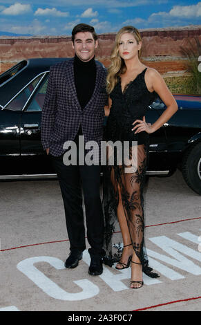 Westwood, ca. Il 7 ottobre, 2019. RJ Mitte assiste la premiere di Netflix 'El Camino: Rottura di un brutto film' al Regency Village Theatre su ottobre 07, 2019 a Westwood, California. Credito: Tony Forte/media/punzone Alamy Live News Foto Stock