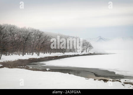 Il lago di Kussharo, Hokkaido in Giappone Foto Stock