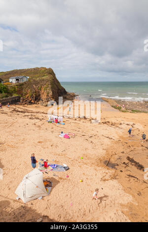 Speranza esterno Cove, Mouthwell sands beach, Kingsbridge, Devon, Inghilterra, Regno Unito. Foto Stock