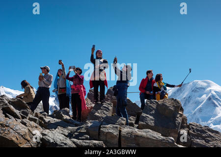 Gornergrat mostra Monte Rossa massiccio, al di sopra di Zermatt in Svizzera. Settembre 2019 il Gorner ghiacciaio (tedesco: Gornergletscher) è un ghiacciaio della valle f Foto Stock