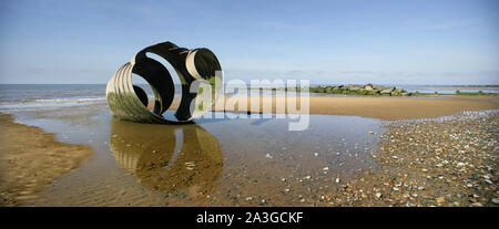 L'arte pubblica installazione Mary's Shell sulla spiaggia di Cleveleys, Nr Blackpool, costa di Fylde, Regno Unito. Foto Stock