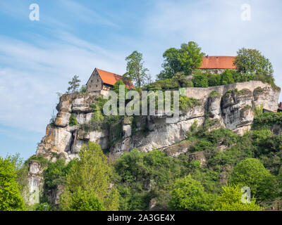 Vista del castello di Pottenstein in Svizzera della Franconia Foto Stock