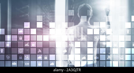 Abstract digitali pixel di sfondo icone sfocate moderna sala server. La tecnologia di telecomunicazione internet Iot di cosa di concetto Foto Stock