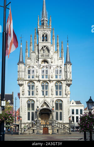 Il vecchio municipio di Gouda, Olanda. L'edificio in stile gotico risale al 1459. Foto Stock