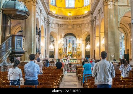 Francia, Parigi, Saint Victor district, il Saint Nicolas du Chardonnet chiesa Foto Stock