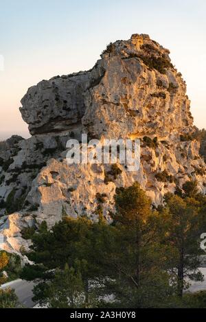 Francia, Bouche du Rhone, Les Baux de Provence, montagne Alpilles, Val d'Enfer Foto Stock
